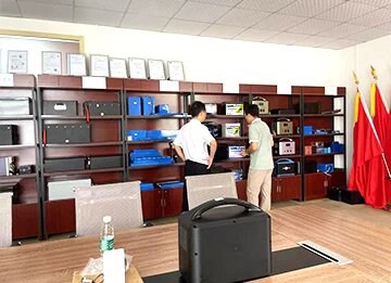 The Representative Of The South African Customer's China Office Visit ILUMA To Review The Factory And Open The New Cooperation Door