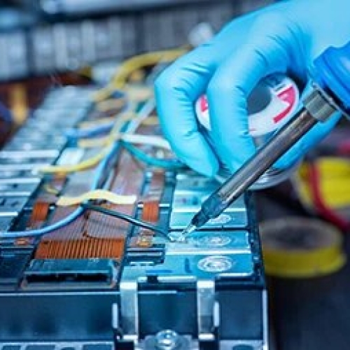 Early R&D Of Lithium Batteries